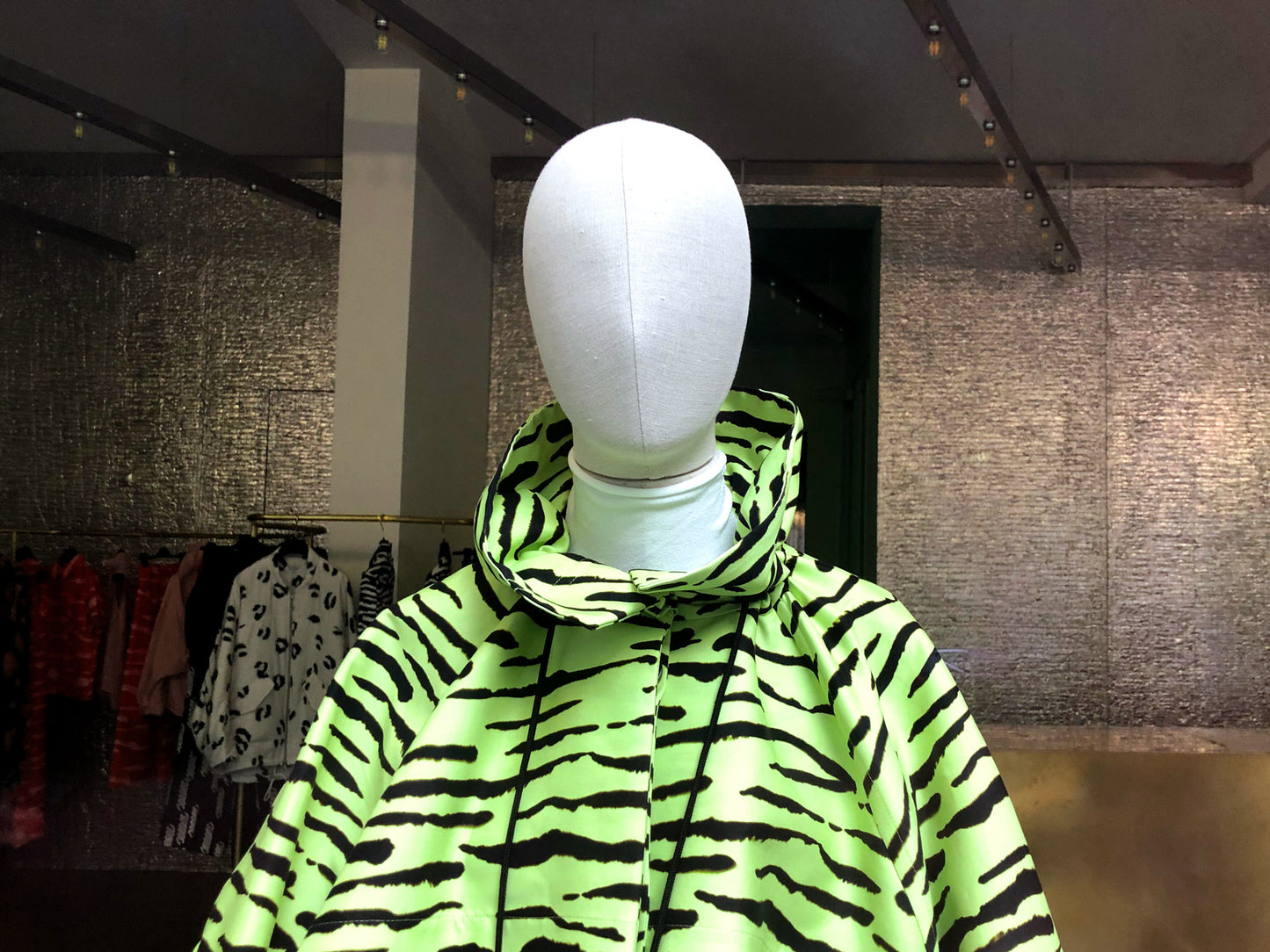 Shopping Tour of Berlin's Tiergarten